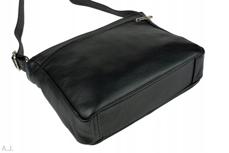 Torebka damska skórzana T-IWBA czarny