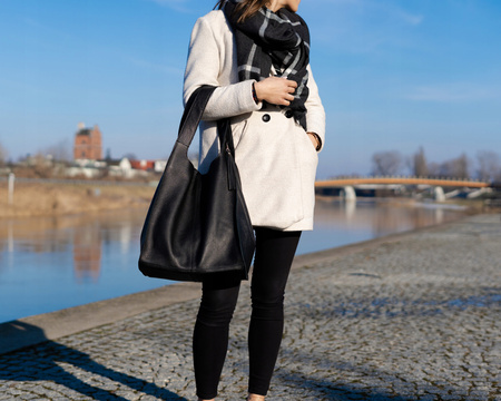 Worek damski skórzany T-EFE czarny