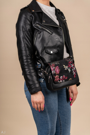 Torebka damska skórzana listonoszka z klapką Canaletto T-655 kwiatowy wzór