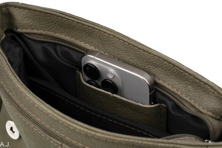 Torebka damska skórzana T-IW ciemna zieleń