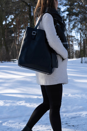 Torebka damska skórzana T-PRA czarna