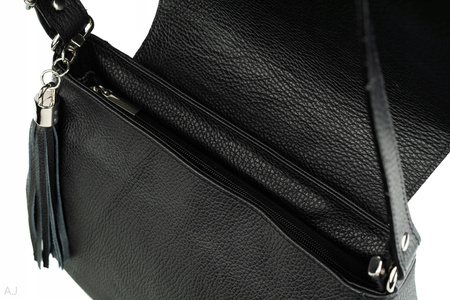 Torebka damska skórzana z klapką Canaletto T-752 czarna