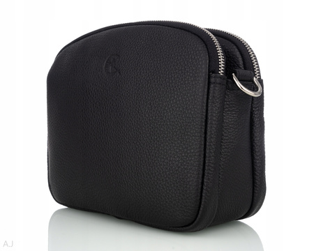 Torebka damska skórzana T-835 czarna